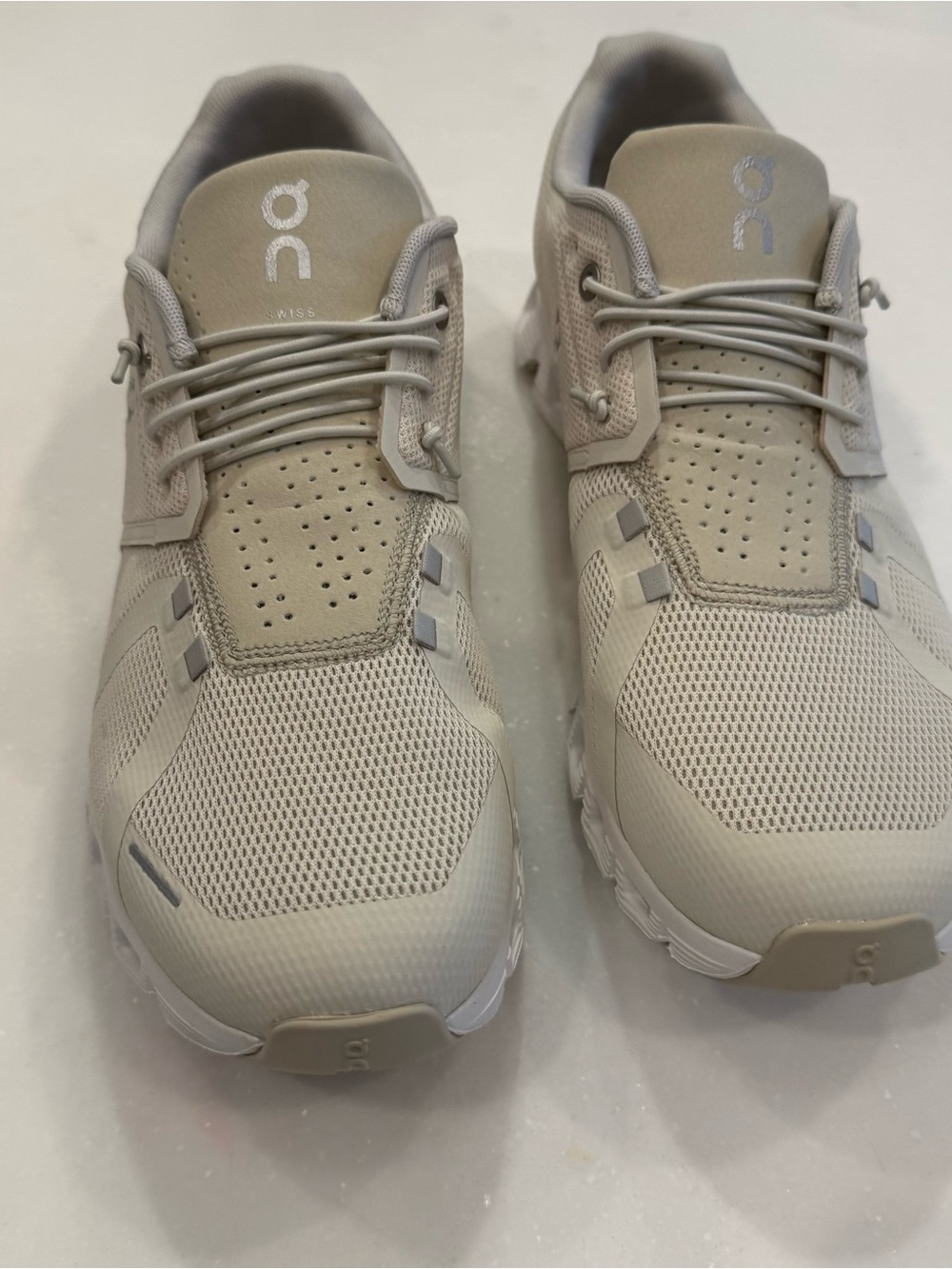 On Cloud Cloud 5 Men’s Running Shoes Cream / Sand Sz US 9.5 EU 43 NIB - Picture 6 of 15